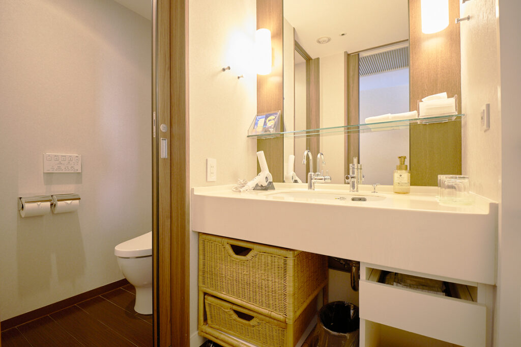 客室レビュー（スタンダード／ハース）：眺望・寝心地・水回り